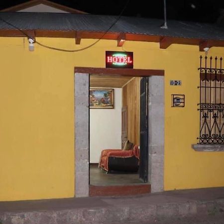 Hotel Del Ferrocarril 케트살테낭고 외부 사진